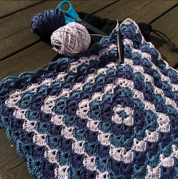 Crochet Shell Stitch Free Pattern and Tutorial - Your Crochet