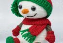 Snowman in Christmas Free Crochet Pattern