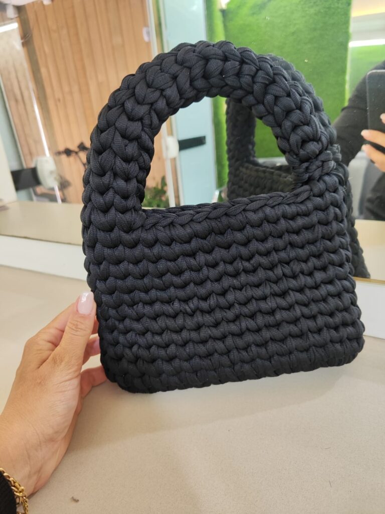 Minimalist Crochet Bag