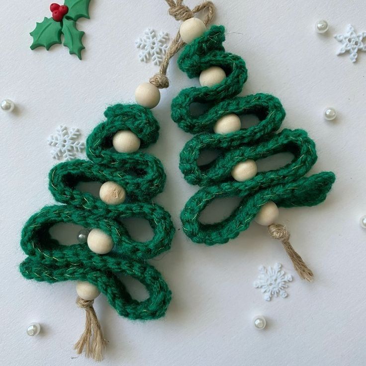 Minimalist Christmas Trees